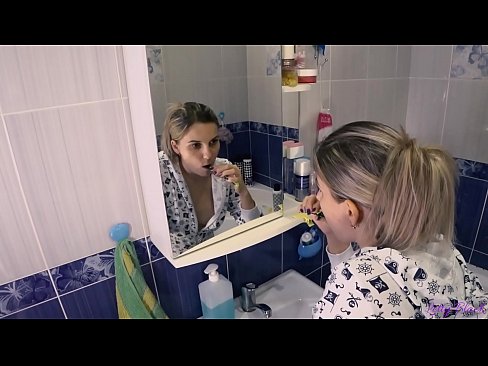 ❤️ Hack med ung i pyjamas slutter oral sperm i røv - letty black ❌ Sex video at da.sex78.ru ❤